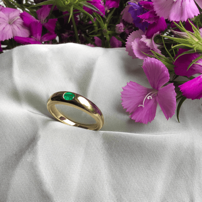 Emerald Signet Dome Ring - ALIZETI FINE